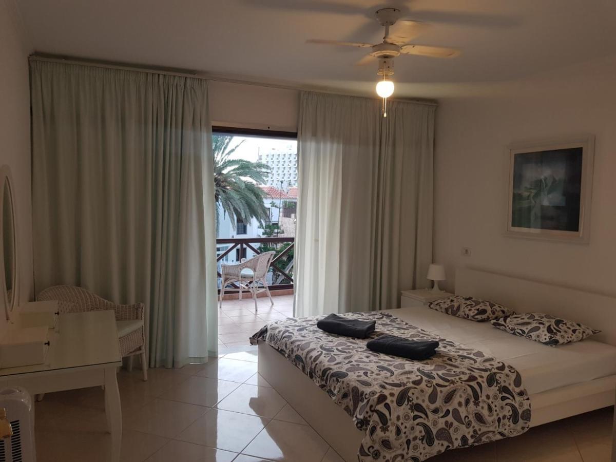 Paraiso Royal First Line Апартаменты *